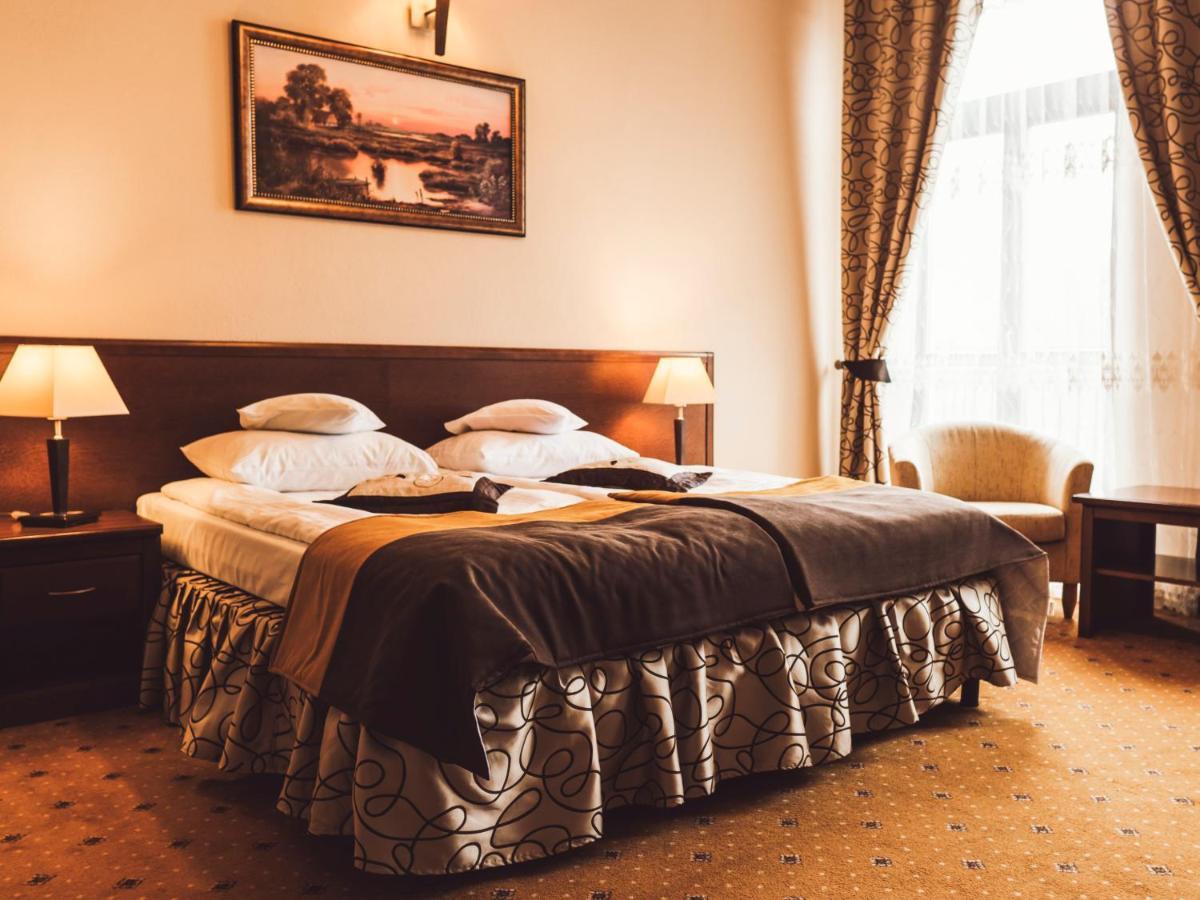 Hotel Osjann Biała Podlaska Buitenkant foto